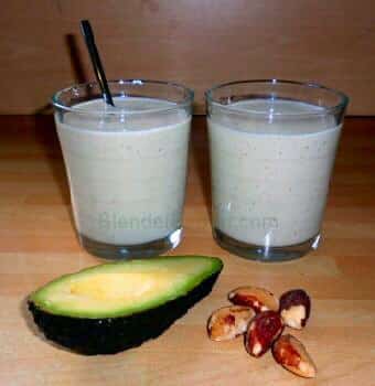 Avocado and Brazil Nut Smoothie
