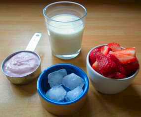 Ingredients for strawberry smoothie recipe for strawberry smoothie